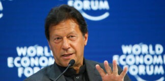 ইমরান খান