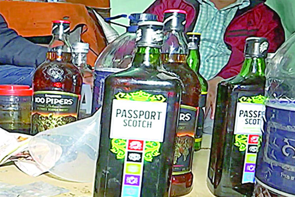 ভেজাল মদ