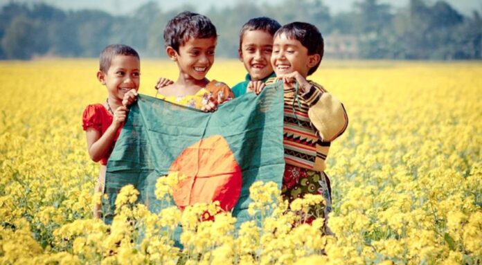 অগ্রগতির সুবর্ণরেখায় বাংলাদেশে