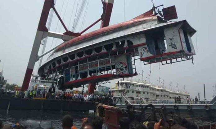 শীতলক্ষ্যায় ২৭ লাশ উদ্ধার শীতলক্ষ্যায় ২৭ লাশ উদ্ধার