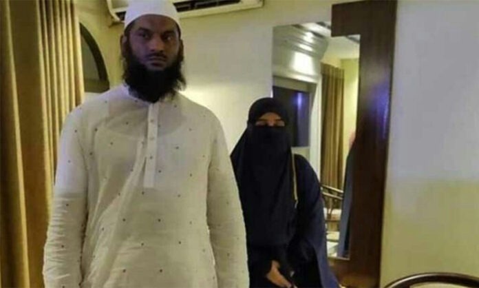 খোঁজ মিলেছে মামুনুল হকের দ্বিতীয় স্ত্রীর