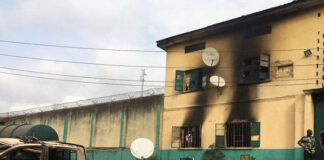 নাইজেরিয়ার কারাগারে হামলা