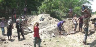 খালকেটে উন্মুক্ত করা হয়েছে