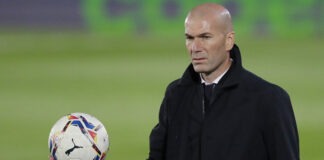 রিয়াল থেকে সরলেন জিদান জিনেদিন জিদান