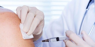 বাংলাদেশকে আরও ৬ লাখ টিকা উপহার দিচ্ছে চীন বাংলাদেশকে টিকা উপহার দিচ্ছে চীন