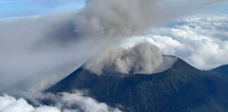 মাউন্ট নিরাগঙ্গো আগ্নেয়গিরি