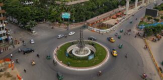 কঠোর লকডাউনঃ বিধিনিষেধ অমান্য করলেই শাস্তি