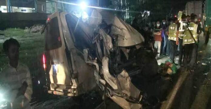 ছবি সংগৃহীত ছবি সংগৃহীত