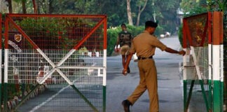 সপ্তাহে তিন দিন প্রবেশ করতে পারবে ভারতে অবস্থানরত বাংলাদেশিরা