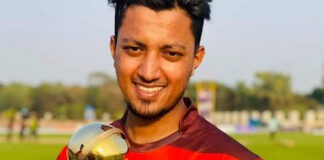 ক্রিকেটার