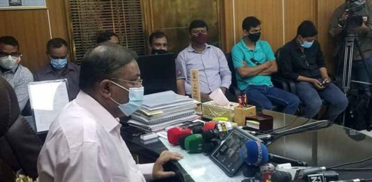 অনিবন্ধিত সব অনলাইন নিউজ পোর্টাল বন্ধ করে দেওয়া সমীচীন হবে না