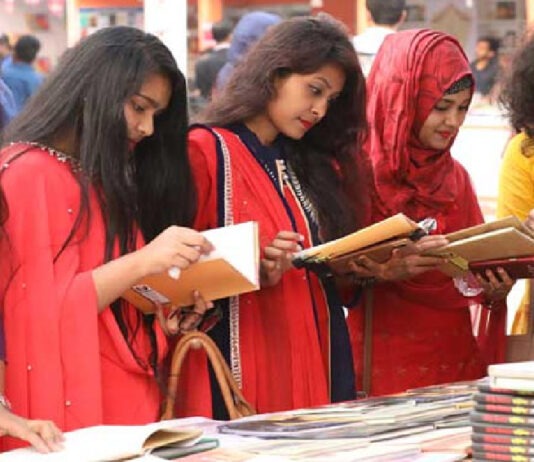এবারের বইমেলায় প্রতিদিন সময় ১ ঘণ্টা করে বাড়ানো হয়েছে