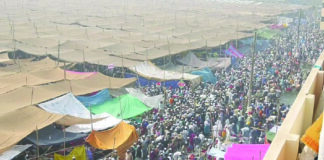 আজ প্রথম পর্বের আখেরি মোনাজাত