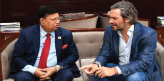 বিকেলে আর্জেন্টিনার দূতাবাস উদ্বোধন