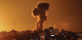 গাজায় ইসরায়েলি বিমান হামলা