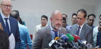 ইইউ যত খুশি তত নিরপেক্ষ পর্যবেক্ষক পাঠাতে পারবে