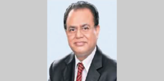 যোগাযোগমন্ত্রী