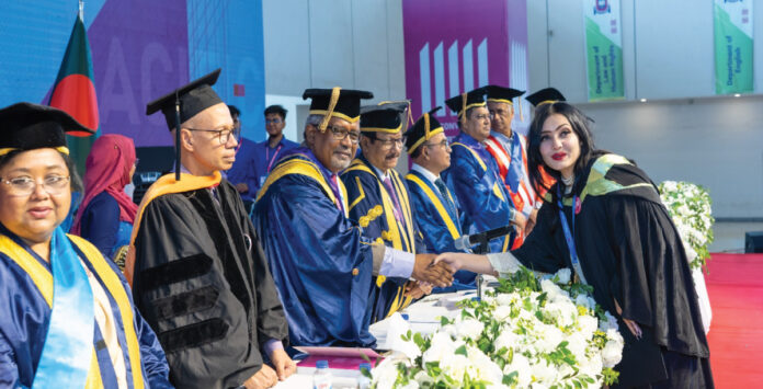 ইউনিভার্সিটি অব এশিয়া প্যাসিফিক-এর ১০ম সমাবর্তন অনুষ্ঠিত ইউনিভার্সিটি অব এশিয়া
