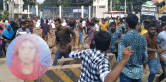 পোশাক কারখানার শ্রমিকদের