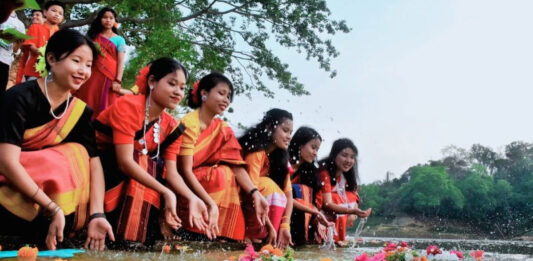পাহাড়ে নববর্ষ