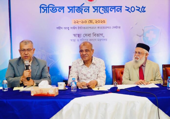 চিকিৎসা সেবার পরিবেশকে নিরাপদ রাখতে সরকার বদ্ধপরিকর- স্বরাষ্ট্র উপদেষ্টা চিকিৎসা সেবা