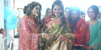 সাভারে ‘শিরিন মেকওভার অ্যান্ড বিউটি সেলুন’-এর উদ্বোধন শিরিন মেকওভার