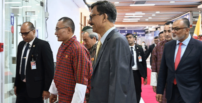 ঢাকা ছাড়লেন ভুটানের প্রধানমন্ত্রী ঢাকা