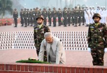 বিজয় দিবসে বীর শহীদদের প্রতি শ্রদ্ধা জানালেন প্রধান উপদেষ্টা বিজয় দিবস