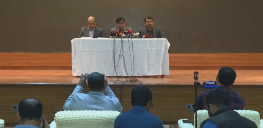 লুট হওয়া অস্ত্র