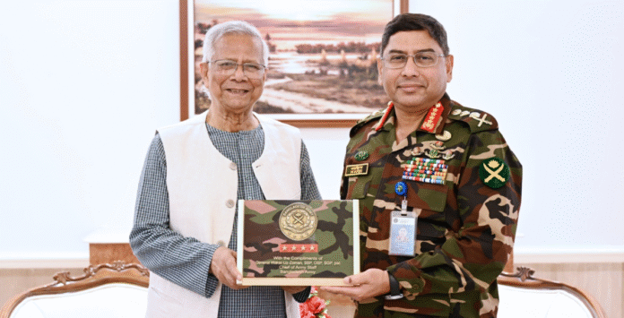 প্রধান উপদেষ্টার সঙ্গে সেনাপ্রধানের সাক্ষাৎ প্রধান উপদেষ্টা