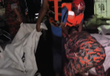 পদ্মায় বাসডুবি: রাত ১টা পর্যন্ত ১৬ মরদেহ উদ্ধার, অভিযান অব্যাহত – নৌপরিবহন প্রতিমন্ত্রী পদ্মায় বাসডুবি