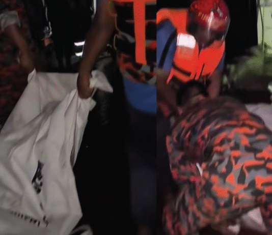 পদ্মায় বাসডুবি