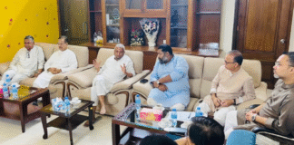 শ্রমিকদের বেতন-বোনাস