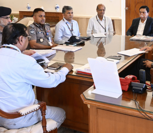 হকারদের পুনর্বাসন