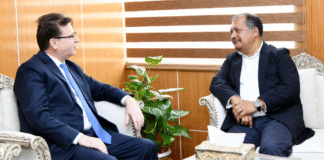 তথ্য ও সম্প্রচার মন্ত্রী