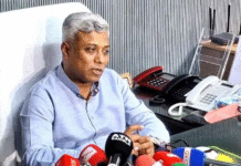 দোকানপাট