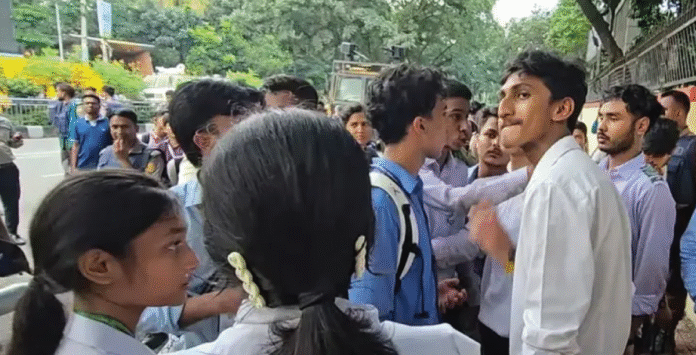 শিক্ষার্থীদের ছয় দফা দাবি শিক্ষার্থী