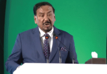 ডকুমেন্টারিতে