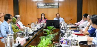 মাদক নির্মূল ও আইনশৃঙ্খলা রক্ষায় কঠোর বার্তা দিলেন প্রতিমন্ত্রী সুলতান সালাউদ্দিন টুকু মাদক নির্মূল
