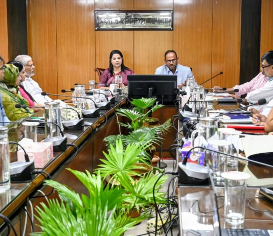 মাদক নির্মূল ও আইনশৃঙ্খলা রক্ষায় কঠোর বার্তা দিলেন প্রতিমন্ত্রী সুলতান সালাউদ্দিন টুকু মাদক নির্মূল