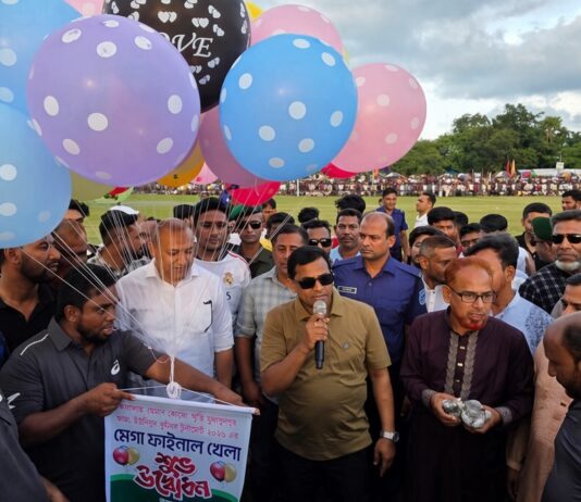 মুকসুদপুরে আরাফাত রহমান কোকো স্মৃতি ফুটবল টুর্নামেন্টের ফাইনাল খেলা অনুষ্ঠিত