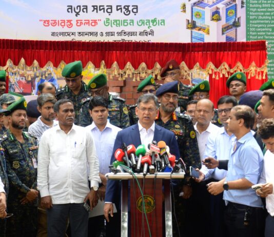 যৌথ অভিযান নয়, আইনশৃঙ্খলা বাহিনীর সমন্বিত কার্যক্রম পরিচালনা নিয়মিত প্রক্রিয়া- স্বরাষ্ট্রমন্ত্রী যৌথ অভিযান
